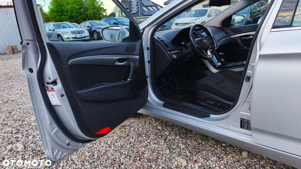 Hyundai i40 1.6 Comfort - 14