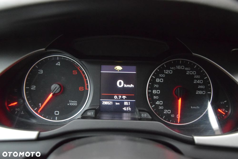 Audi A4 Limousine - 26