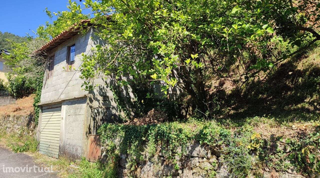 Terreno para construção em Bouro Santa Maria, Amares - Grande imagem: 3/17