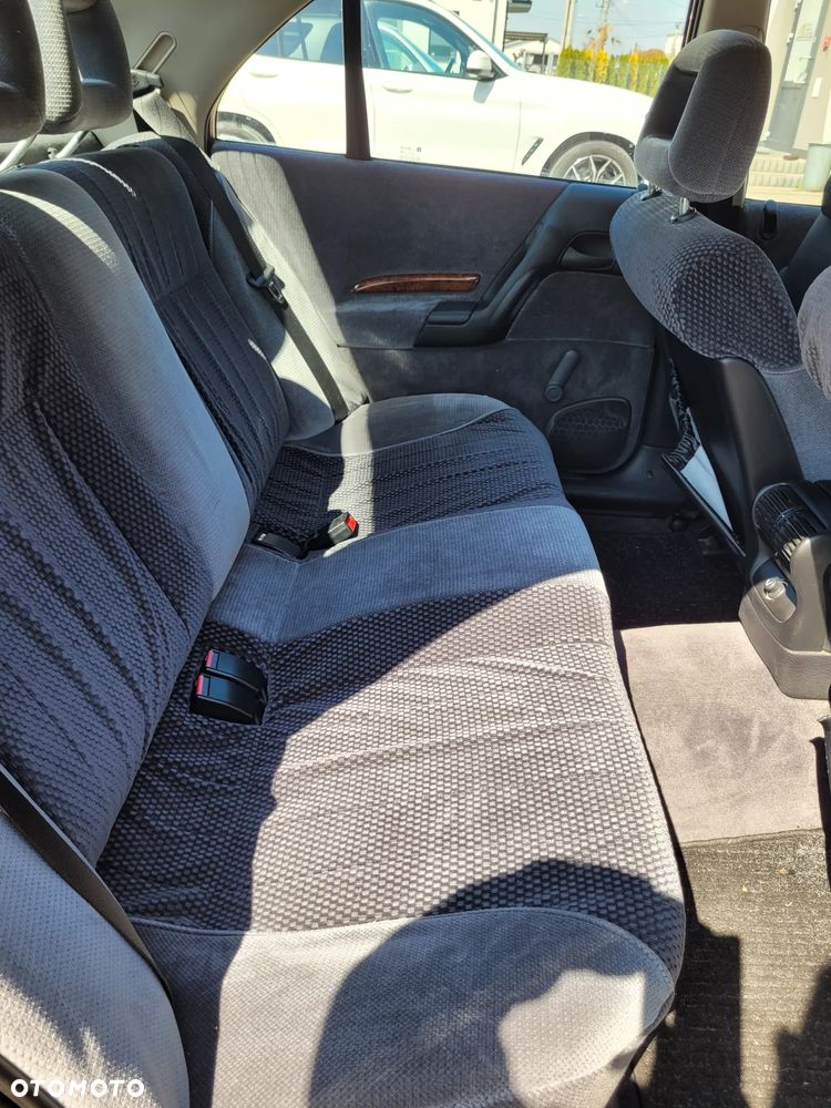 Opel Omega 2.0 CD - 19