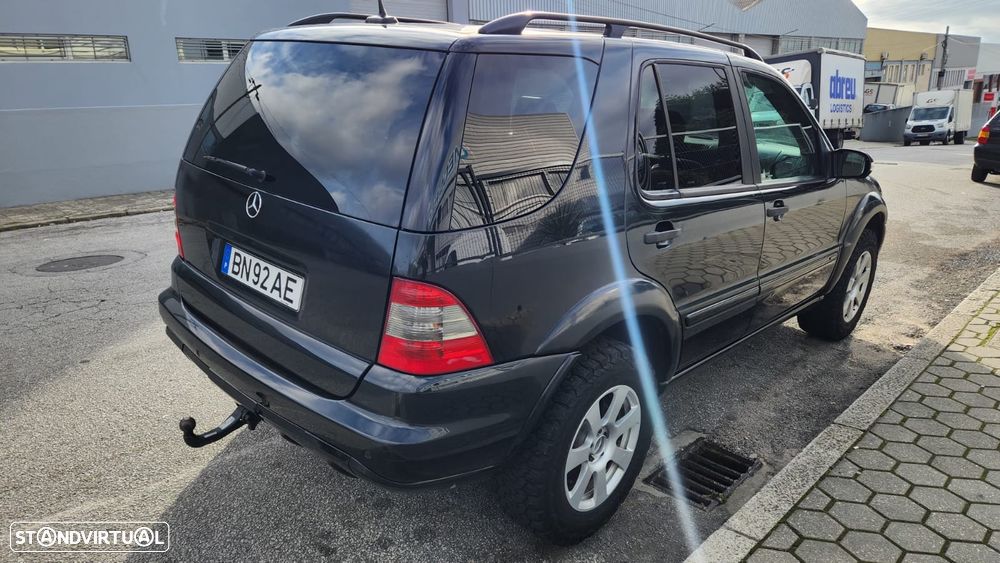 Mercedes-Benz ML 270 - 4