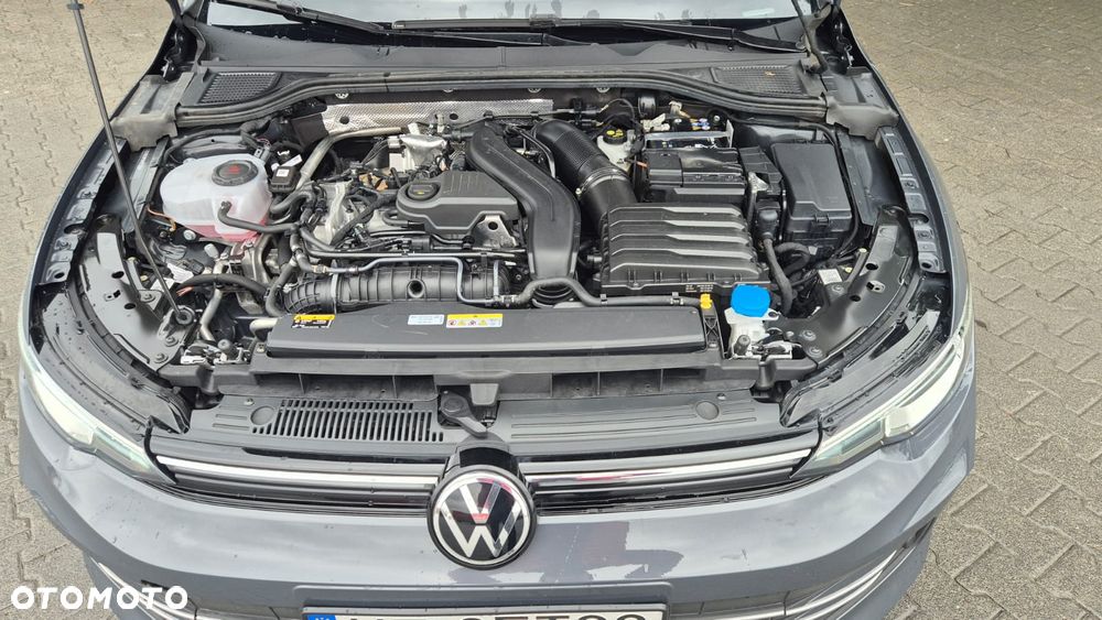 Volkswagen Golf - 22