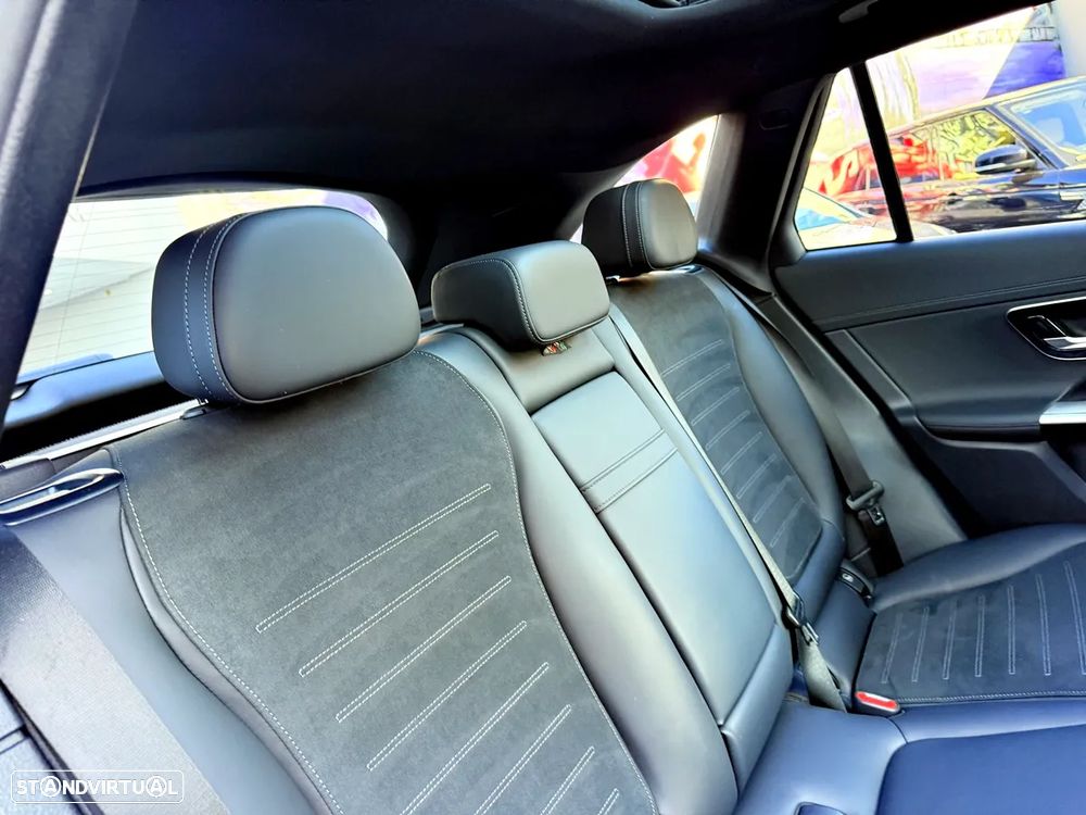 Mercedes-Benz GLC 300 e 4Matic - 31