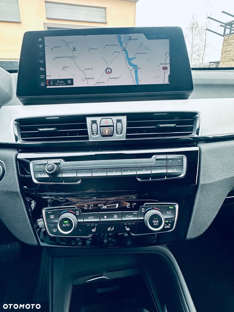 BMW X1 sDrive20d xLine - 12