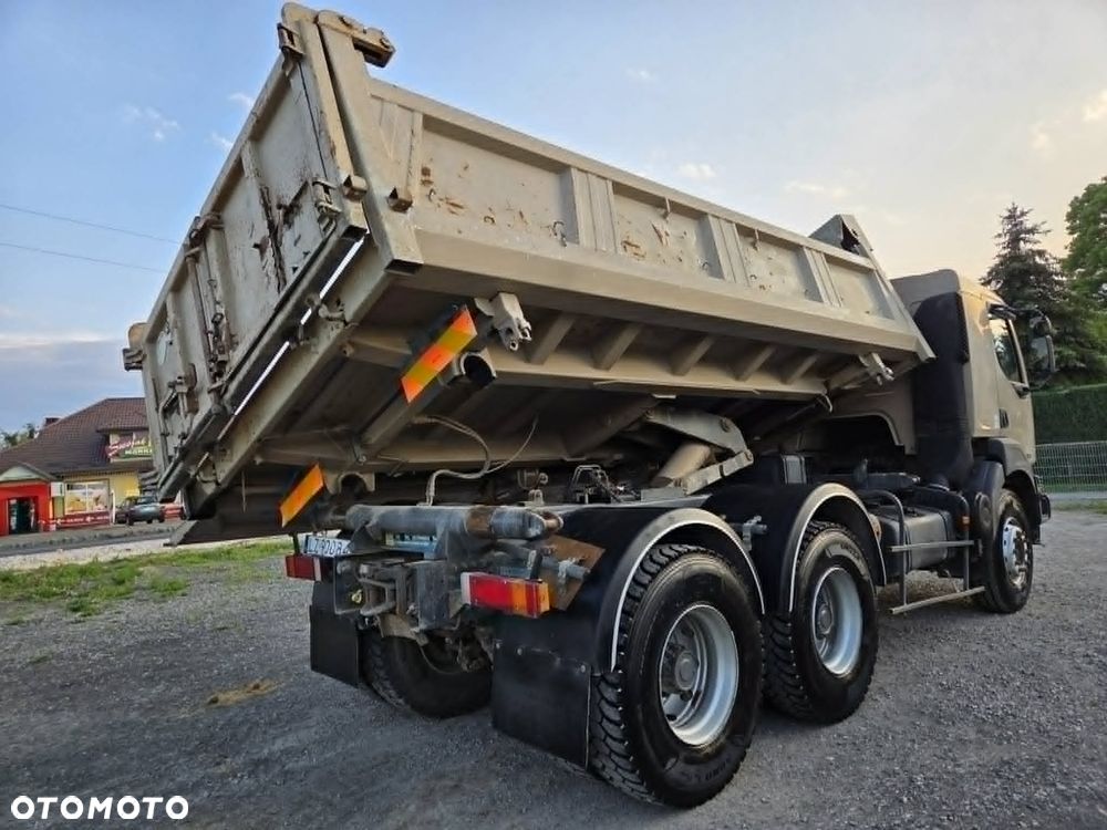 Renault Kerax - 16