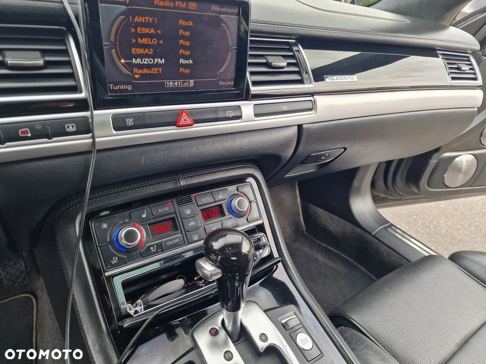 Audi A8 W12 quattro Langversion - 27
