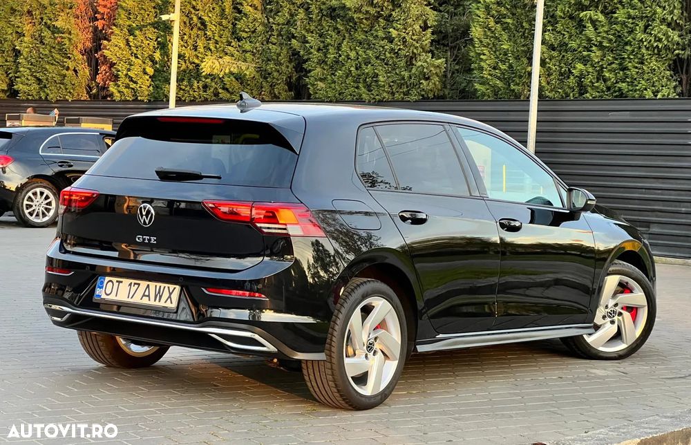 Volkswagen Golf - 17
