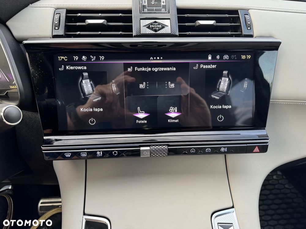 DS Automobiles DS 7 Crossback - 21