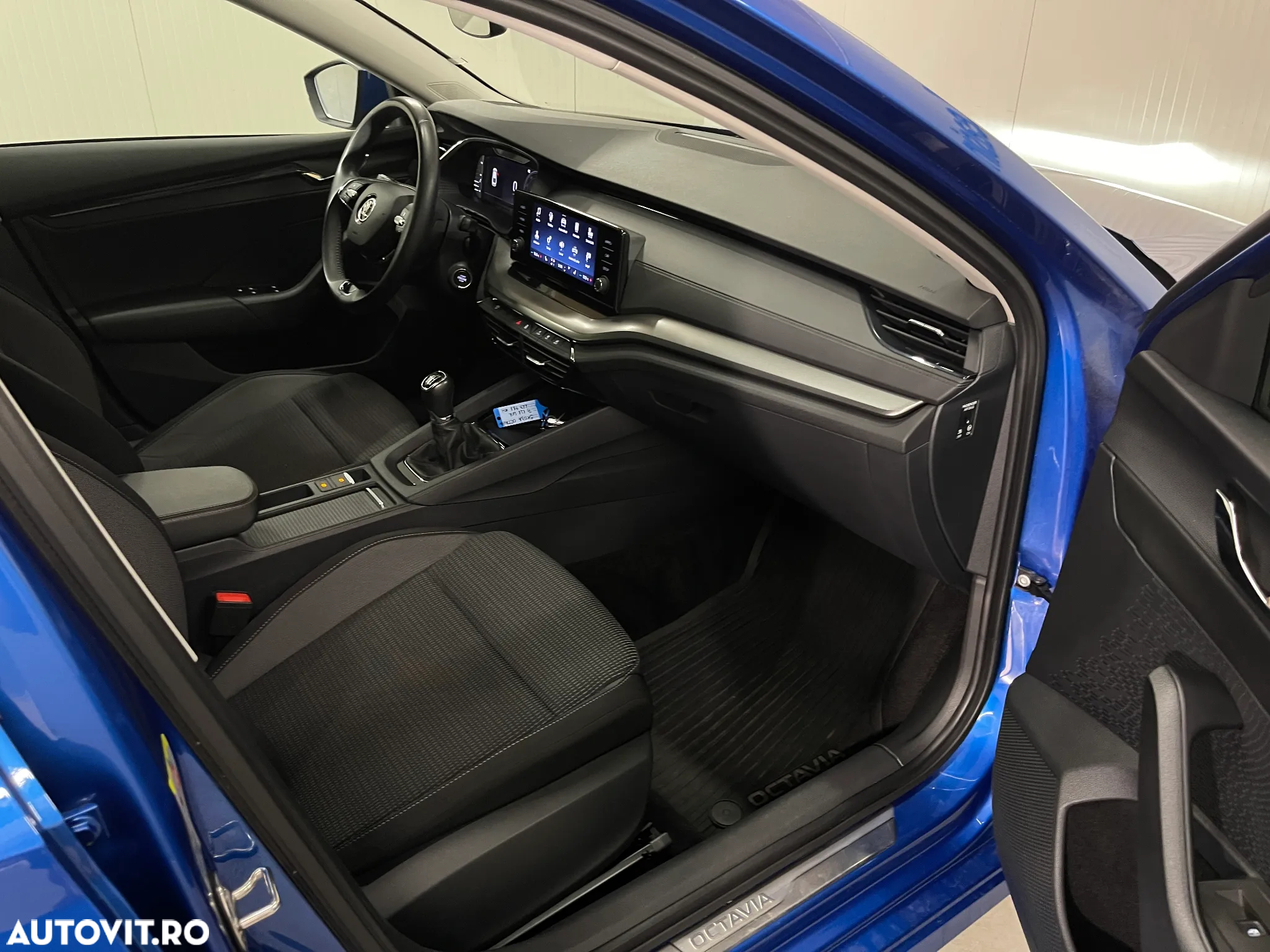 Skoda Octavia 2.0 TDI Ambition - 9