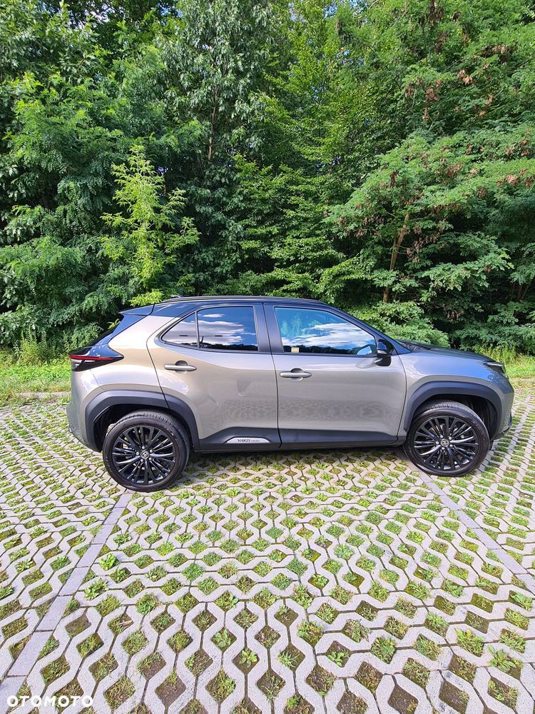Toyota Yaris Cross Hybrid 1.5 Adventure 4x4 - 2