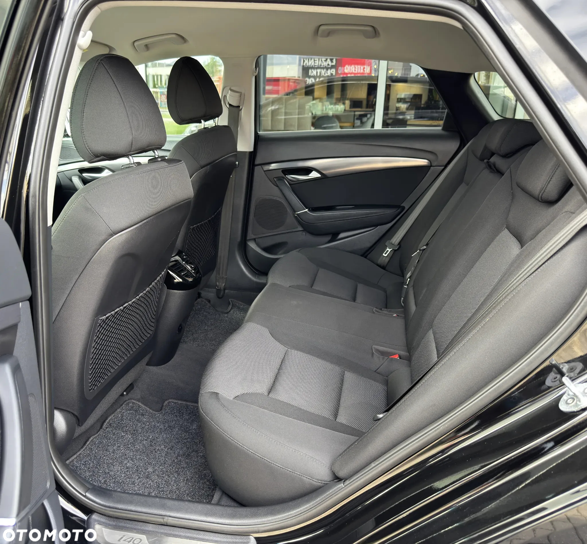 Hyundai i40 Kombi 1.7 CRDi DCT Premium - 30