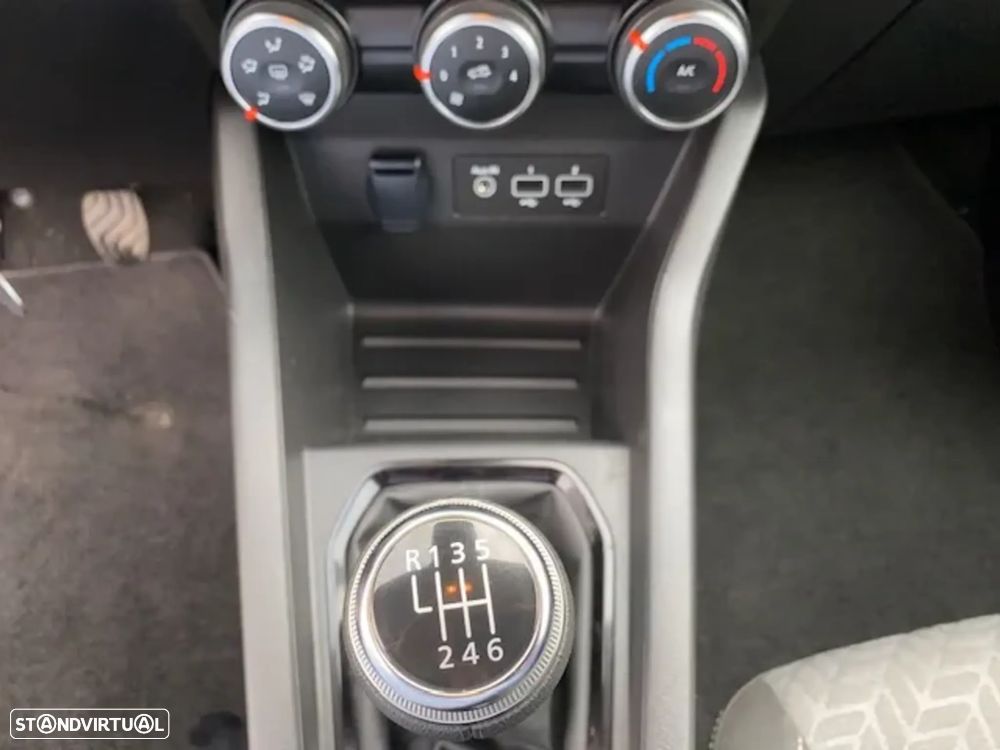 Renault Clio 1.5 Blue dCi Evolution - 17