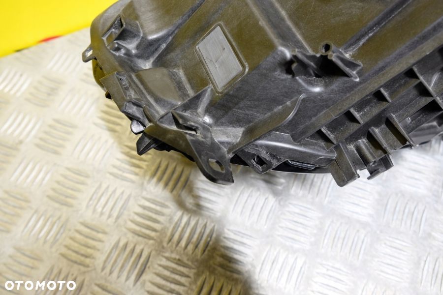 VOLVO C40 XC40 LIFT 2022-2023 REFLEKTOR LAMPA FULL LED PRAWA USA - 14