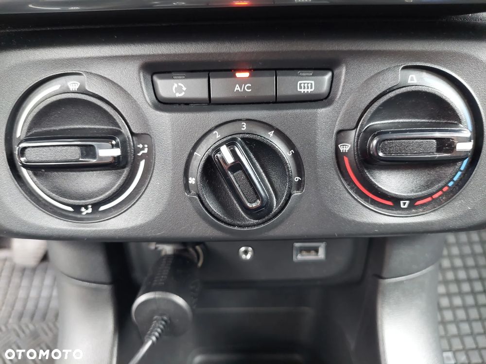 Citroën C3 1.2 PureTech Feel - 14