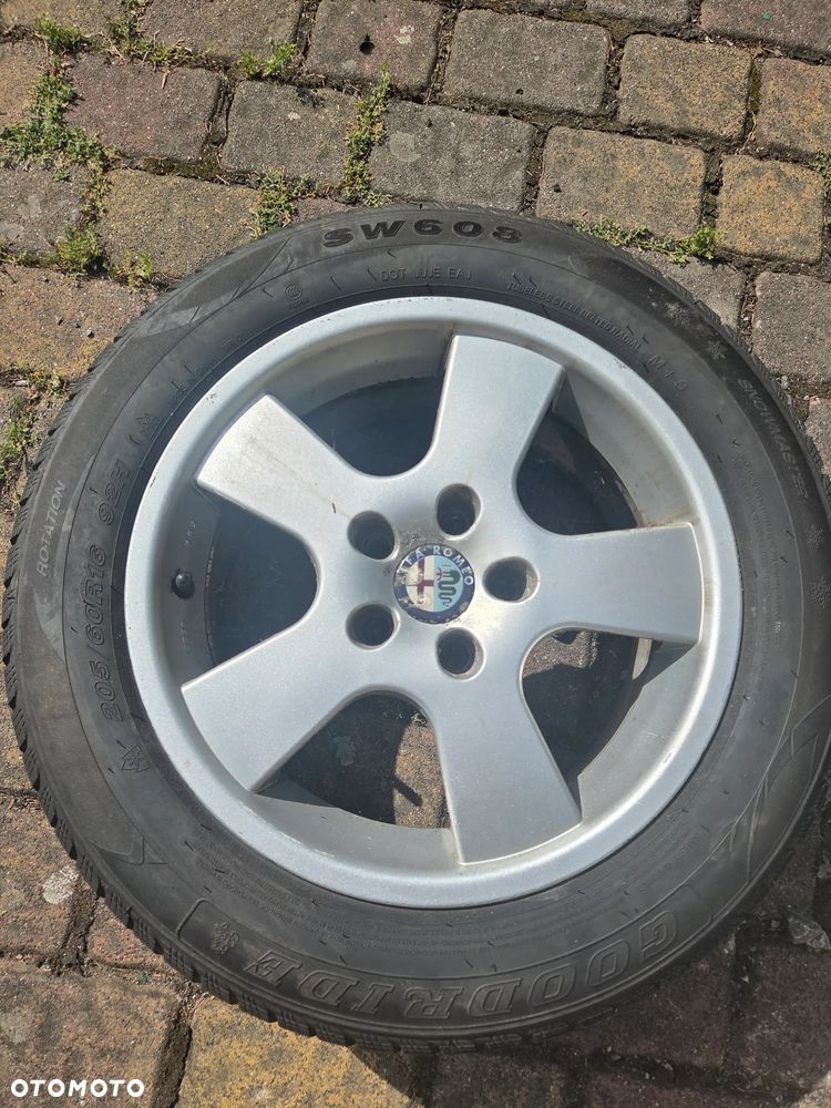 Alfa Romeo 159 1.9JTDM Distinctive - 9