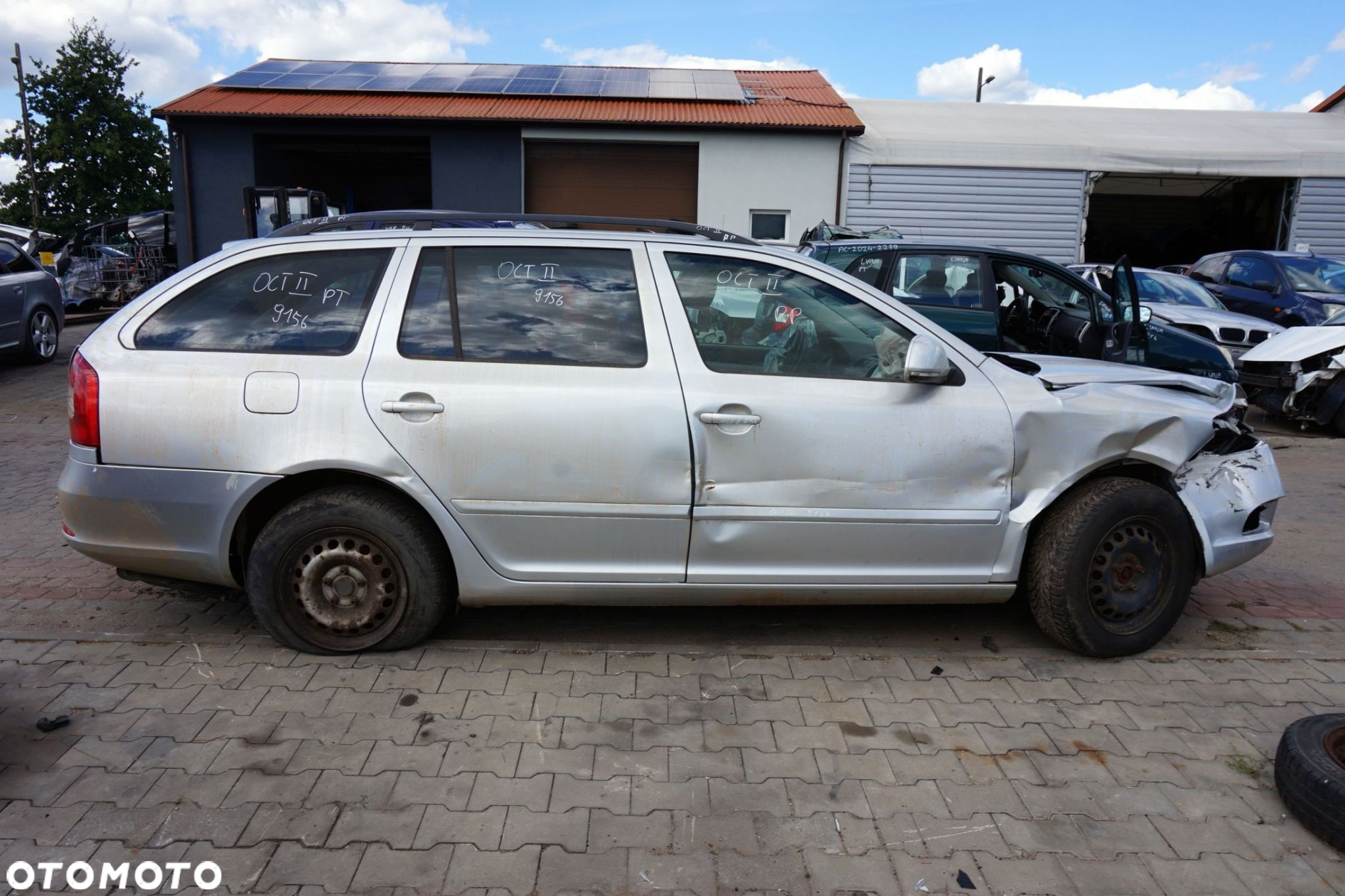 SKODA OCTAVIA II LIFT KOMBI 2012 9156 2.0 TDI CFHC 140KM NFP SREBRNY na części - 6