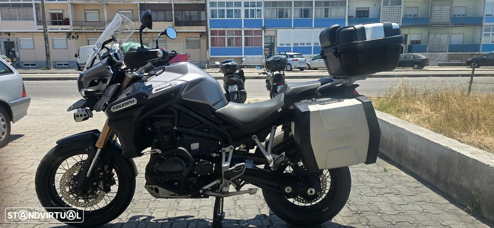 Triumph Tiger Explorer - 2