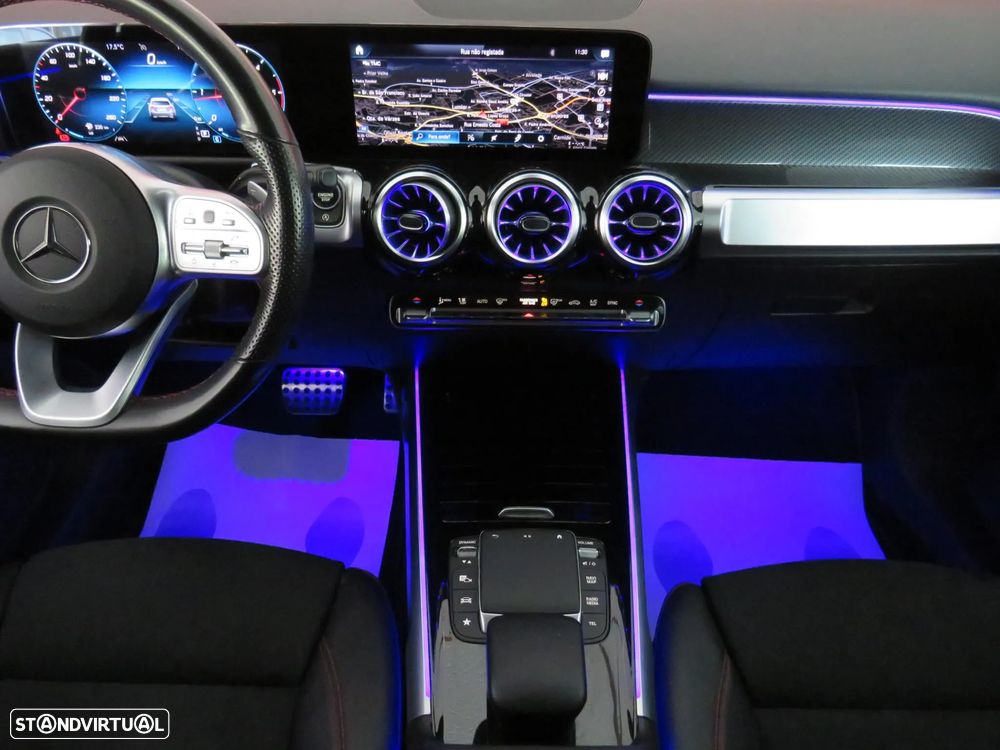 Mercedes-Benz GLB 200 d AMG Line - 30