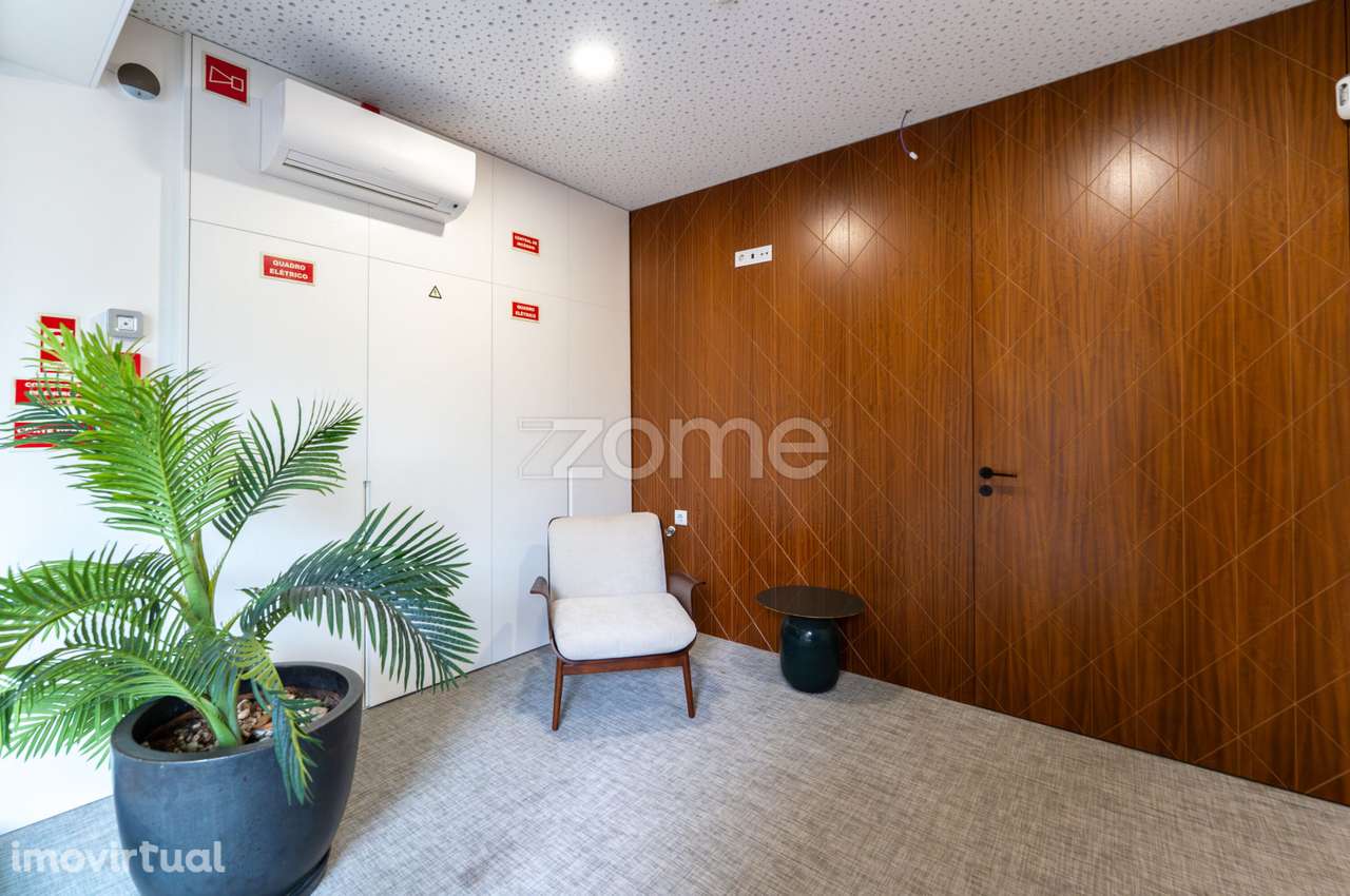 Escritórios com Potencial de Conversão em Habitação Foz do Douro, P... - Grande imagem: 5/18