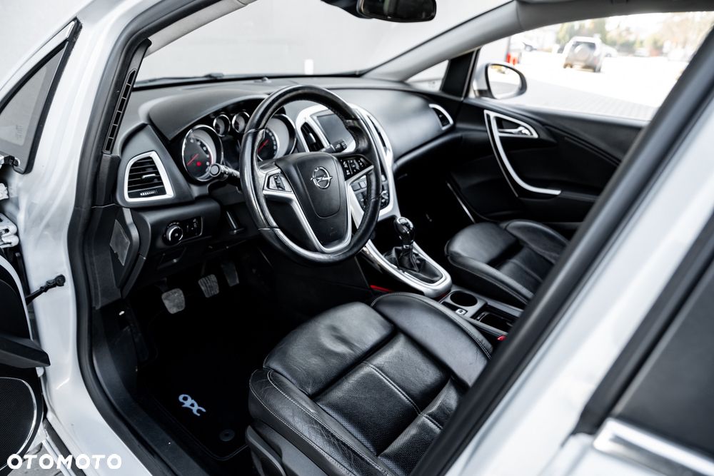 Opel Astra - 16