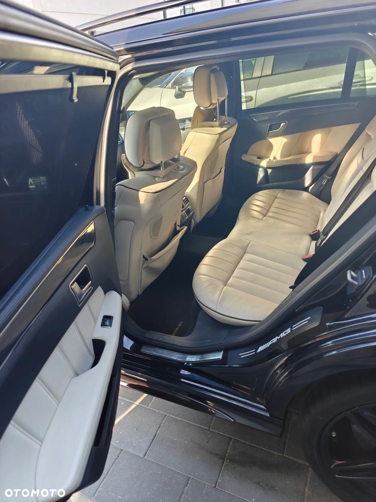 Mercedes-Benz Klasa E 350 BlueTEC 4Matic 7G-TRONIC Avantgarde - 17