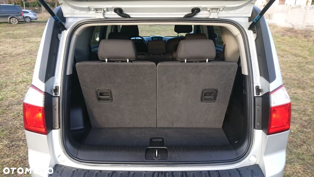 Chevrolet Orlando - 26