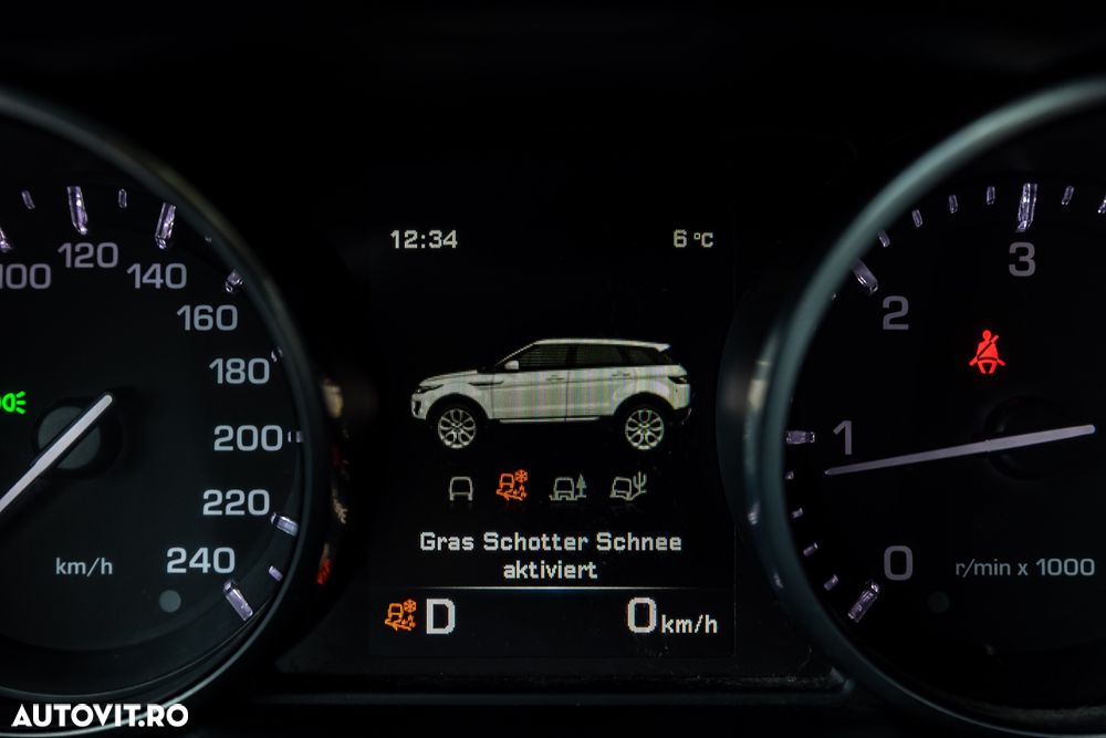 Land Rover Range Rover Evoque ver-2-0-d150-r--dynamic-s - 24