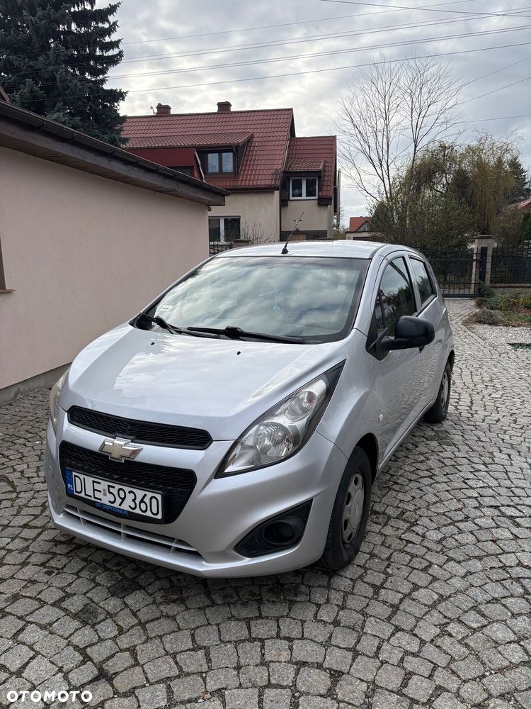 Chevrolet Spark 1.0 Base - 1