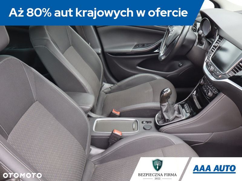 Opel Astra - 11