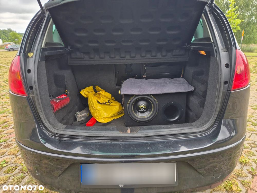 Seat Altea 1.6 Reference - 13