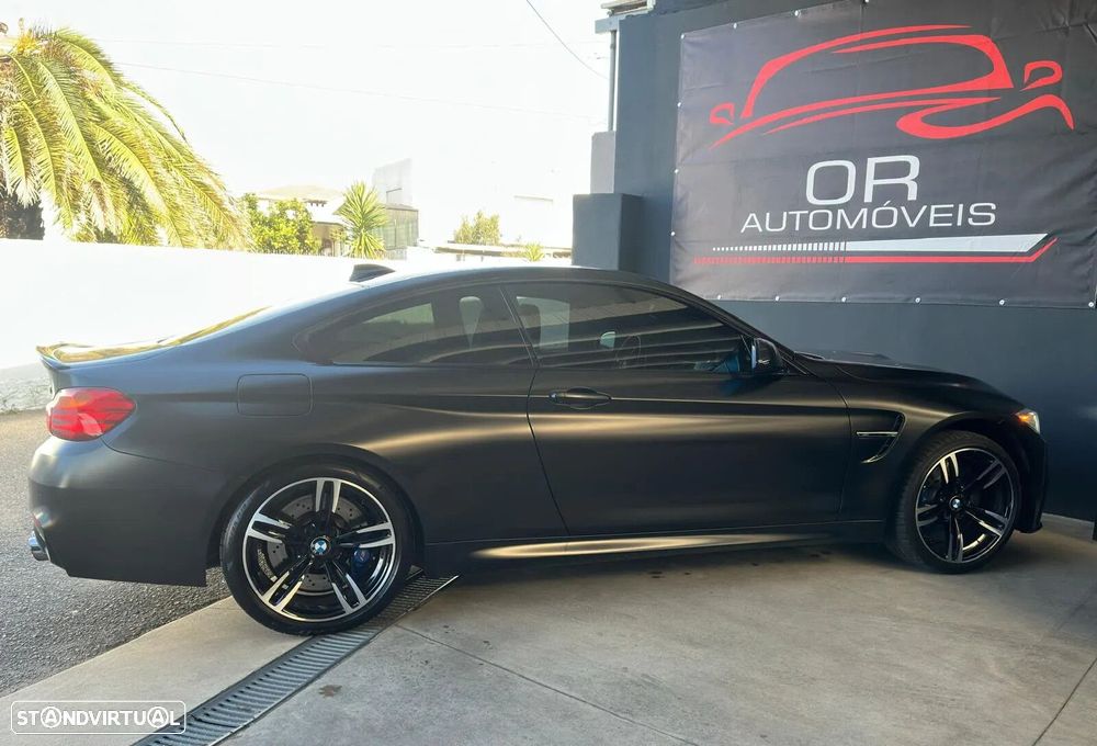 BMW M4 - 4