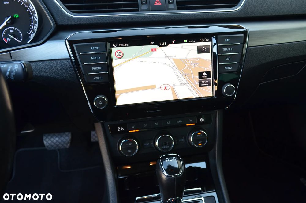Skoda Superb 2.0 TDI DSG Style - 21