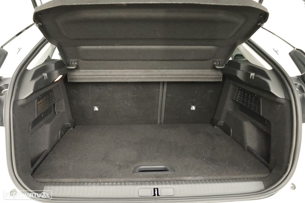 Citroën C4 1.2 PureTech Plus EAT8 - 23