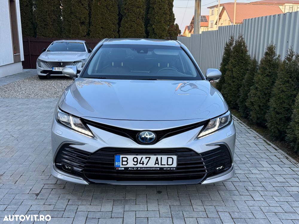 Toyota Camry Business Edition - 10
