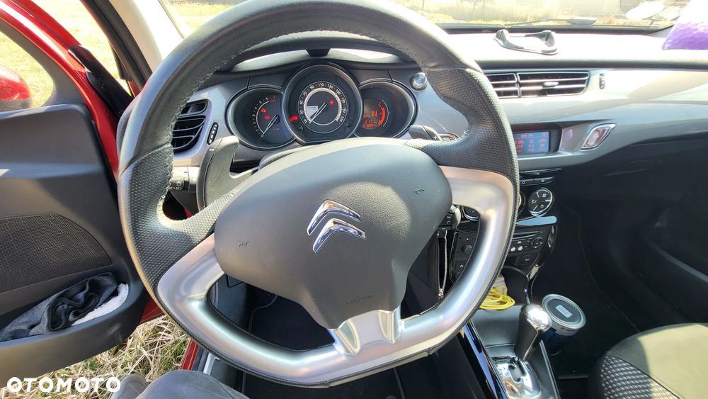 Citroën C3 Pure Tech e-VTi 82 ETG Exclusive - 2