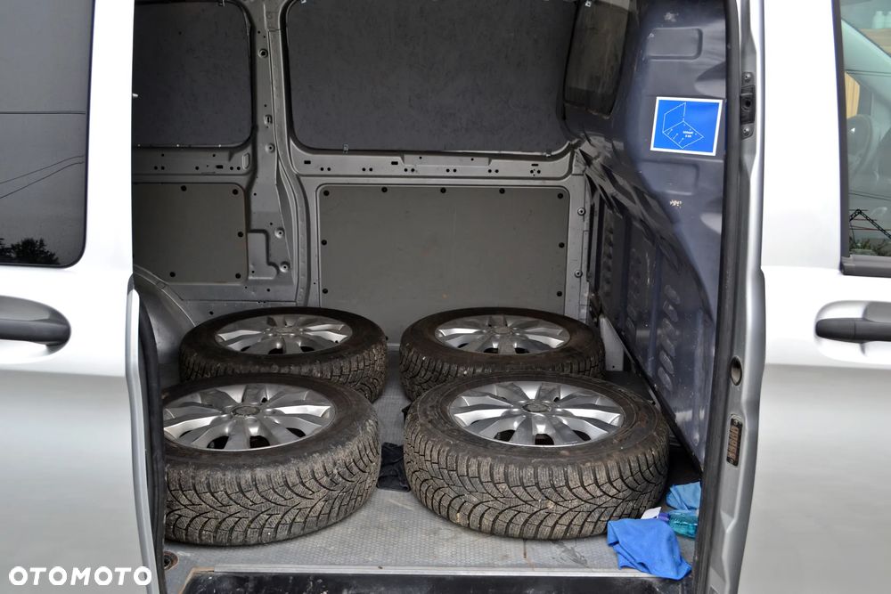 Mercedes-Benz VITO - 25
