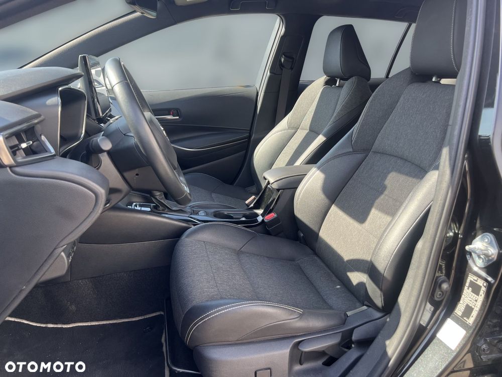 Toyota Corolla 1.8 Hybrid Style - 14