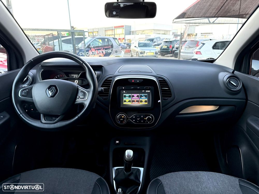 Renault Captur 0.9 TCE Exclusive XMOD - 17