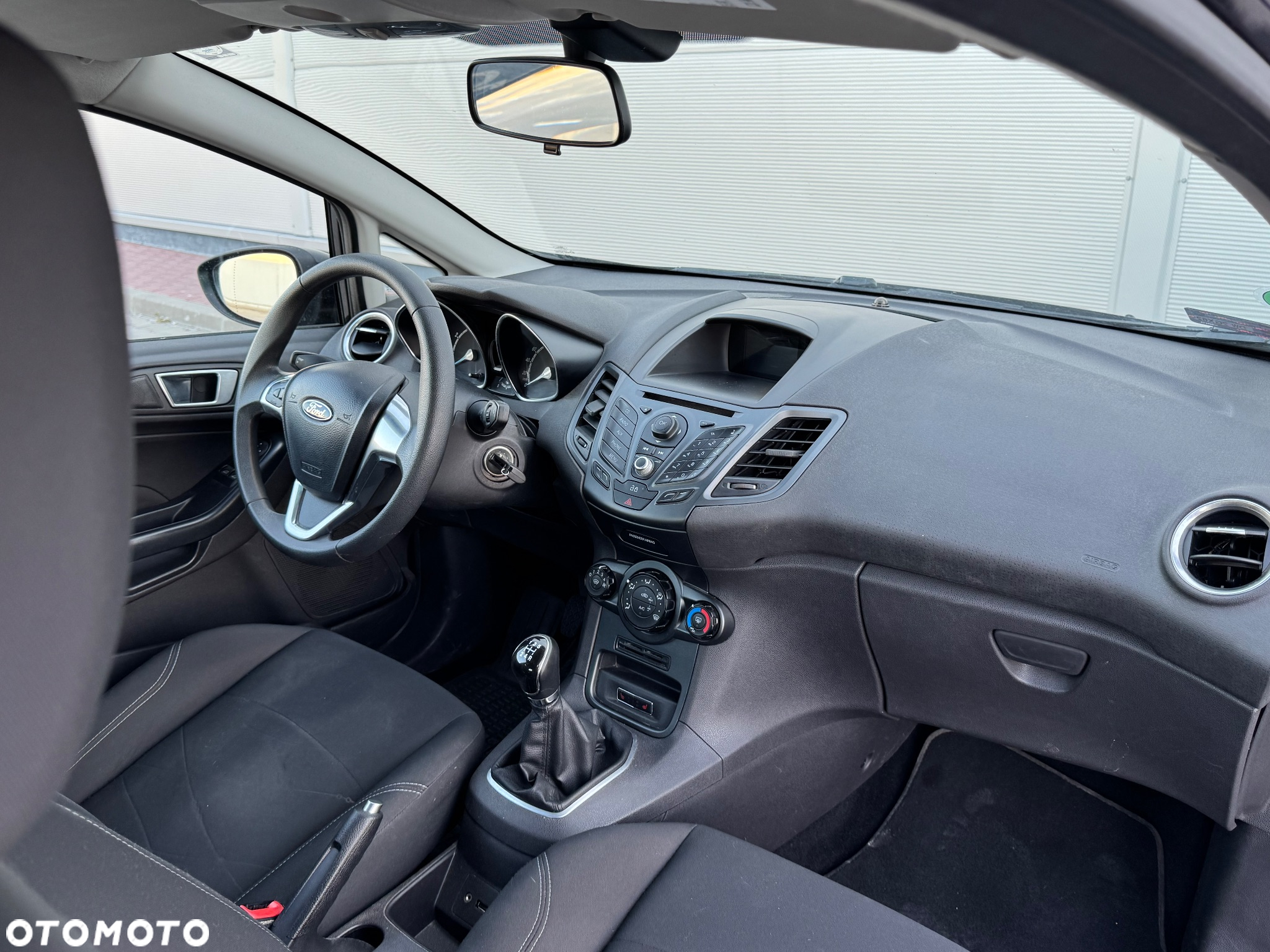 Ford Fiesta 1.25 Celebration - 11