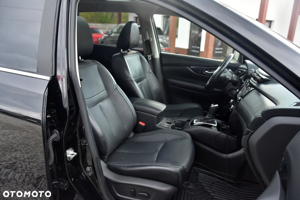 Nissan X-Trail 1.6 DCi Xtronic Tekna - 32
