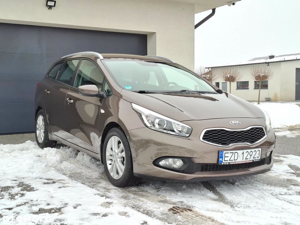 Kia Ceed 1.6 GDI Platinum Edition - 5