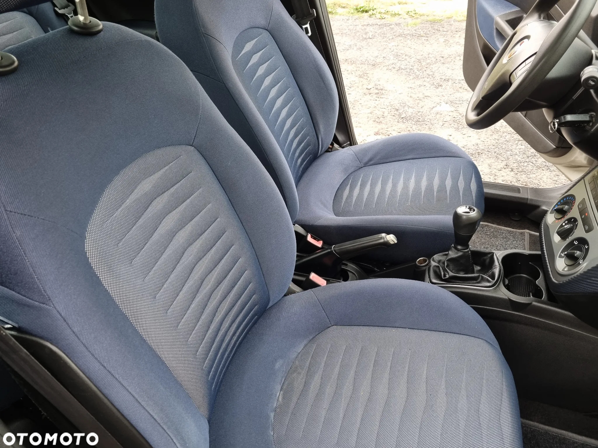 Fiat Grande Punto 1.4 8V Dualogic Speed - 12