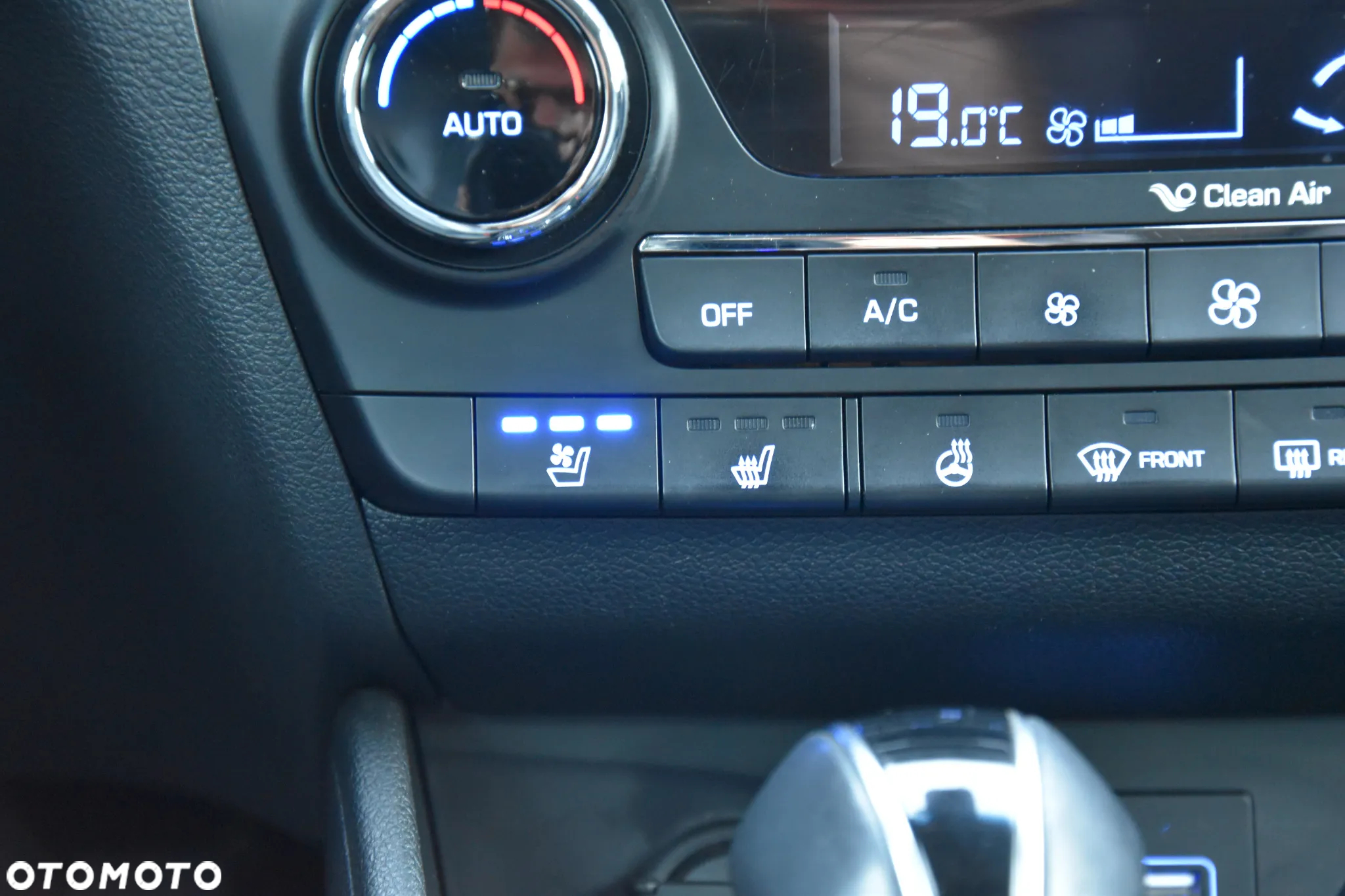Hyundai Tucson 1.6 T-GDI Premium 4WD DCT - 28