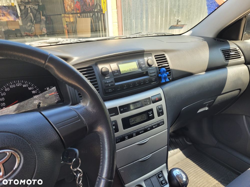 Toyota Corolla 1.4 VVT-i Luna - 6