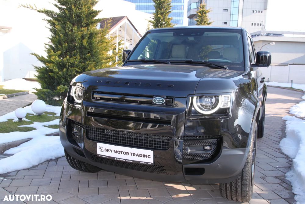 Land Rover Defender 110 3.0D 250 MHEV Hard Top X-Dynamic SE - 38