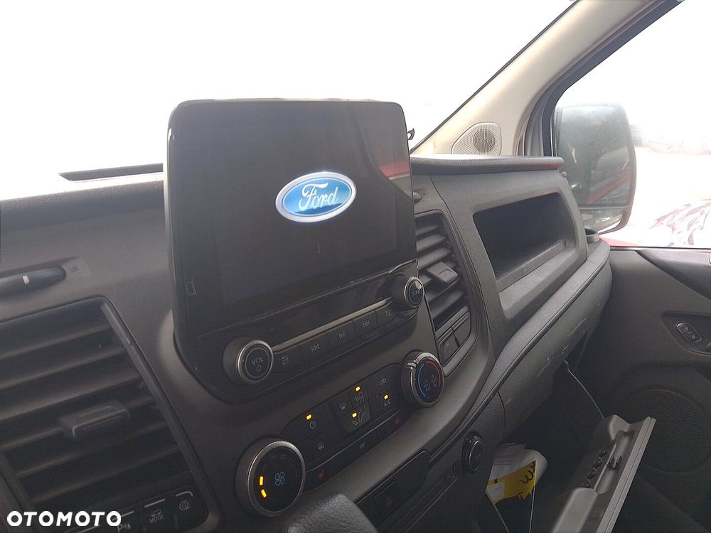 Ford Transit custom - 8