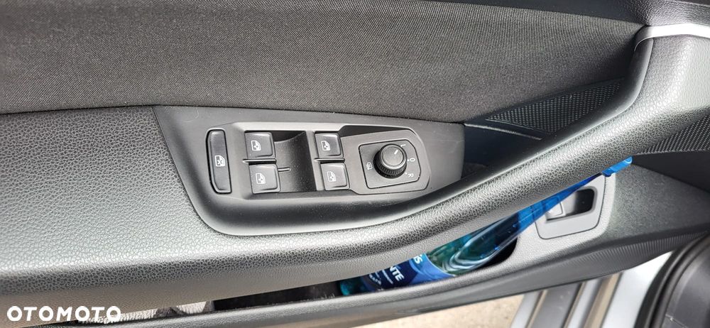 Volkswagen Passat 2.0 TDI BMT Comfortline DSG7 - 11
