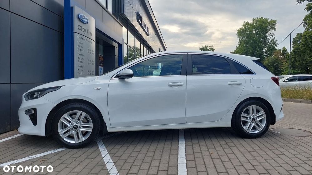 Kia Ceed 1.5 T-GDI M - 41