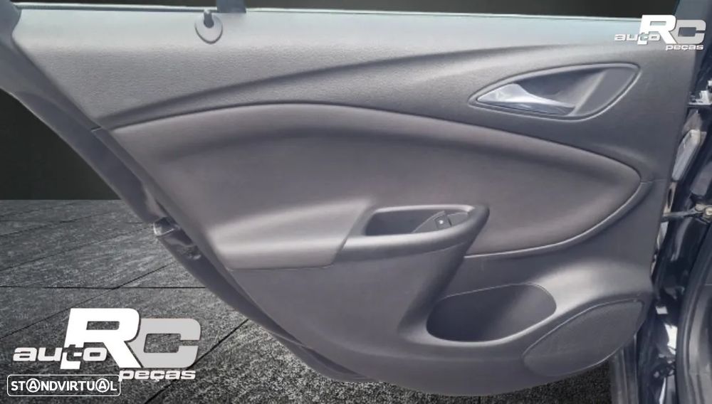 Opel Astra K Sports Tourer 1.6 CDTi – Viatura para peças - 11