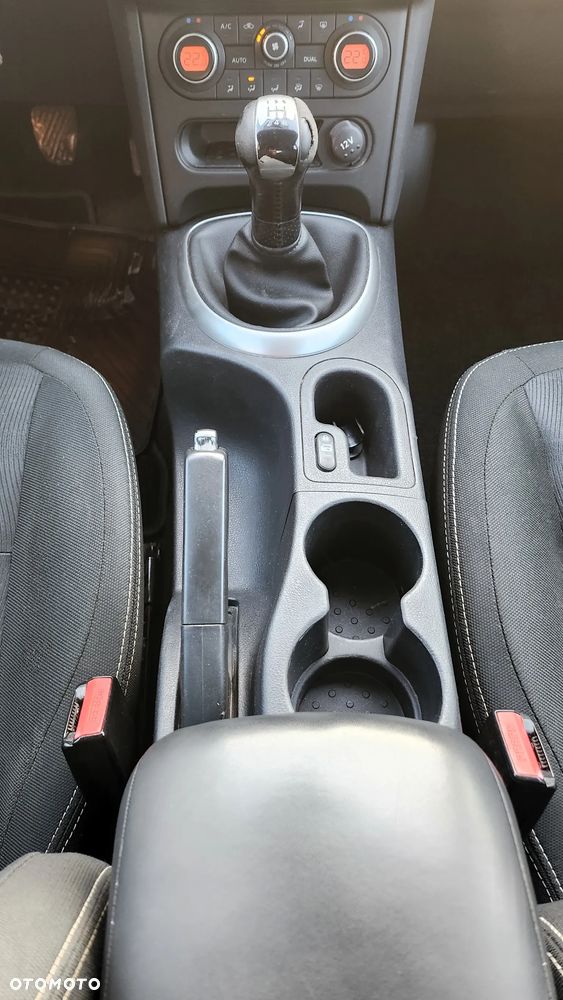 Nissan Qashqai 1.6 acenta - 14